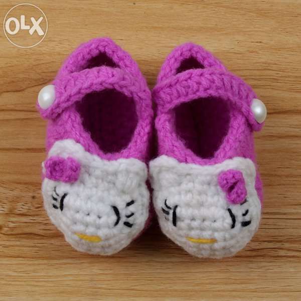 Sabrinas para bebé Hello Kitty. NOVAS