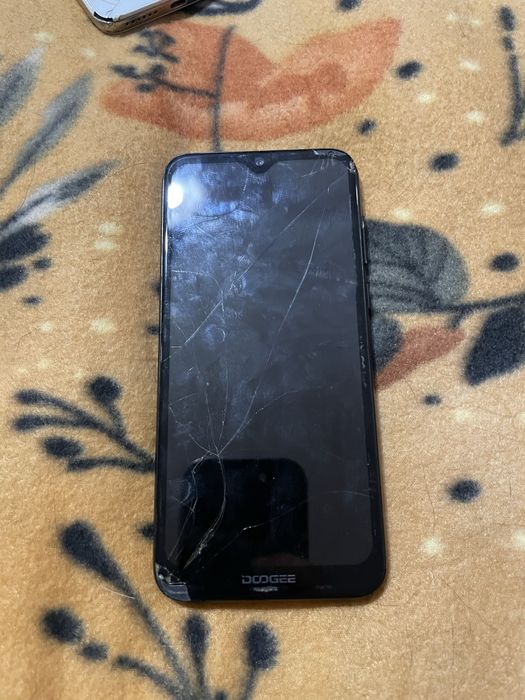 Doogee X90.  На разбор или восстановление