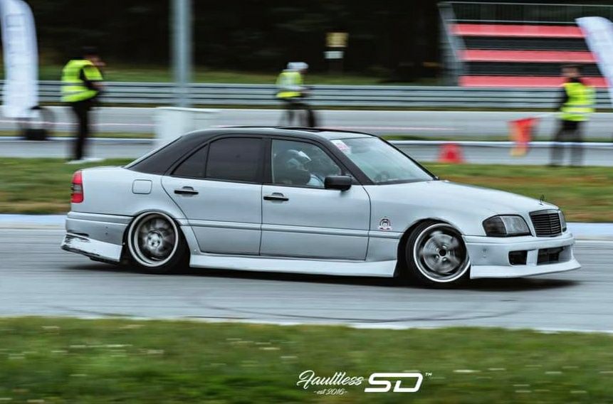 Części Silnik Mercedes m112 v6 m113 v8 alternator rozrusznik cewki