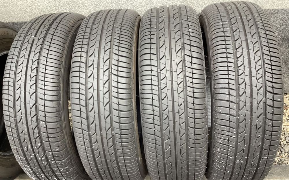 Bridgestone шини 165/70 R14 майже нові резина Рено Кенго , Лада , Фіат