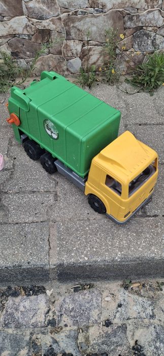 Triciclos de crianca