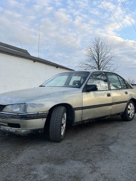 Продам Opel Omega A 1,8 Инжектор