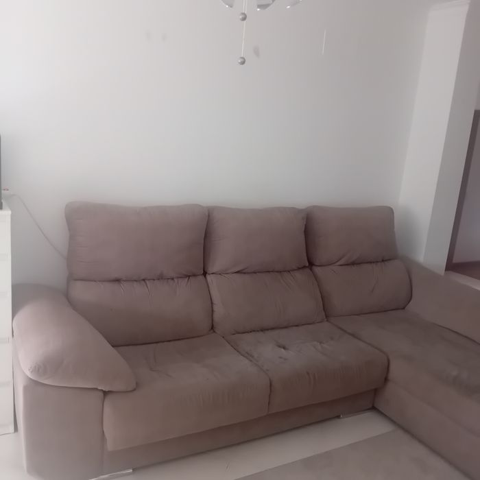 Sofá que faz de cama para sala