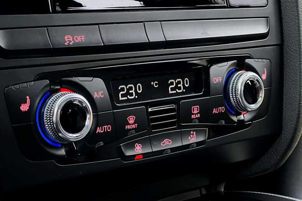 Продам Audi A4 B8