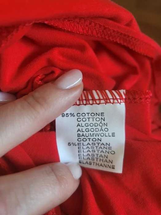 T-Shirt Vermelha "Monday" - Atrativa Moda