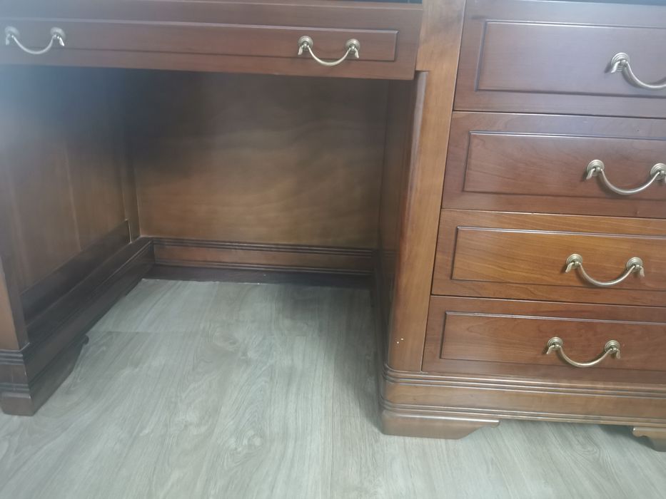 Secretária Madeira Maciça