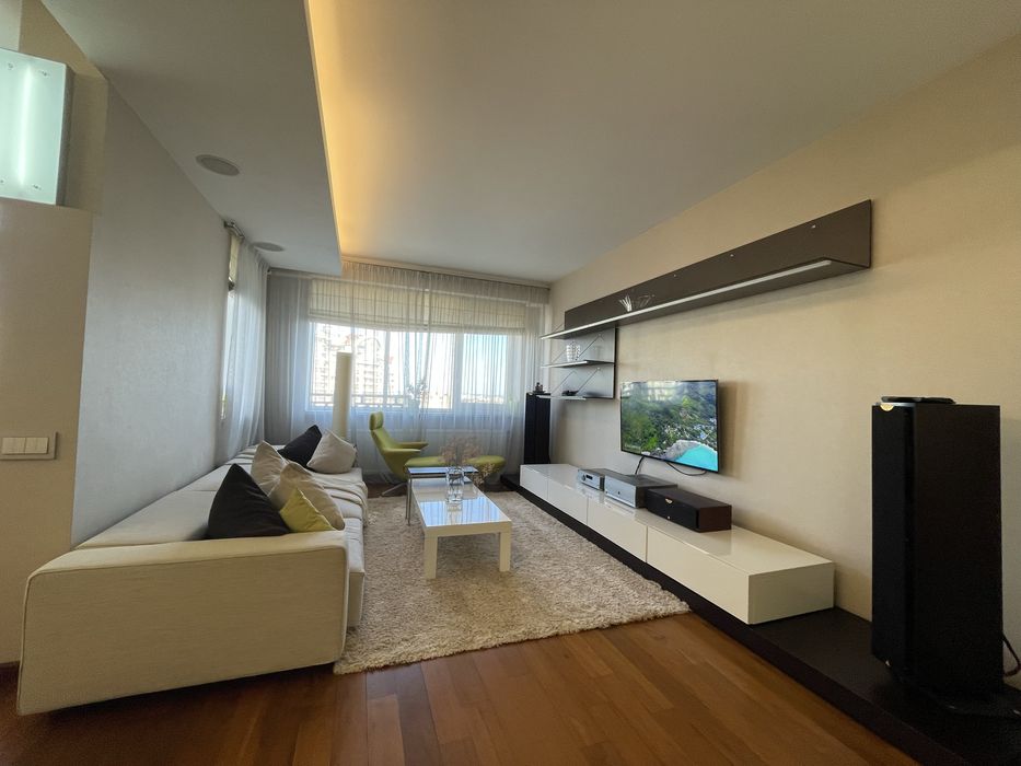 Без комиссии!!Квартира  VIP уровня . Царское село!