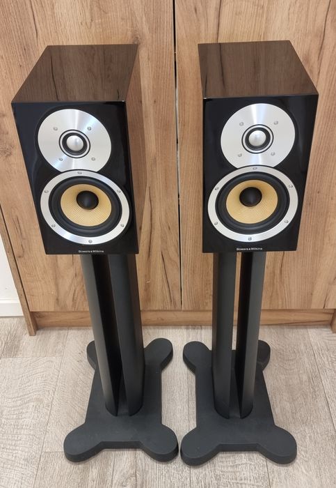 B&W Bowers & Wilkins CM1 + standy