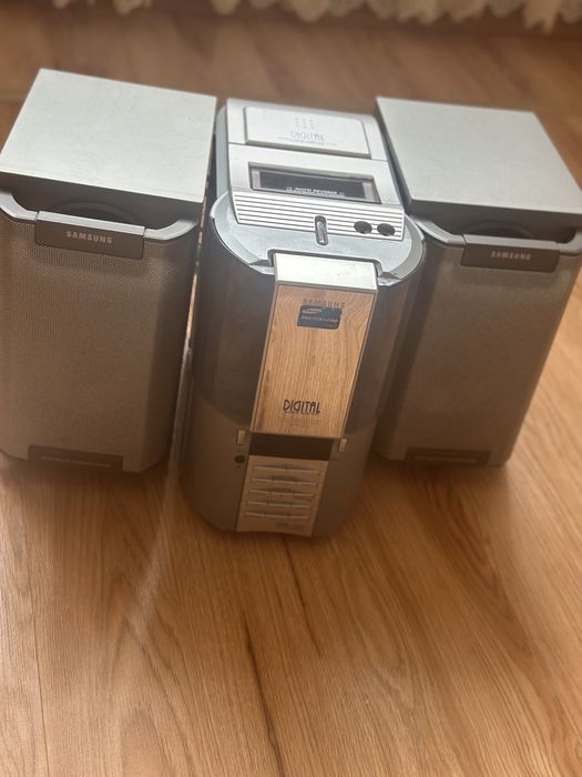 Продам музичний центр Samsung