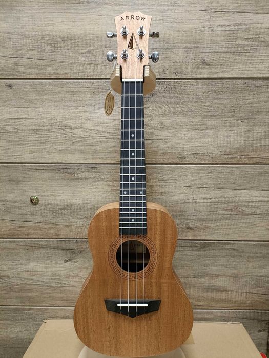 Arrow MH10 - ukulele koncertowe z pokrowcem