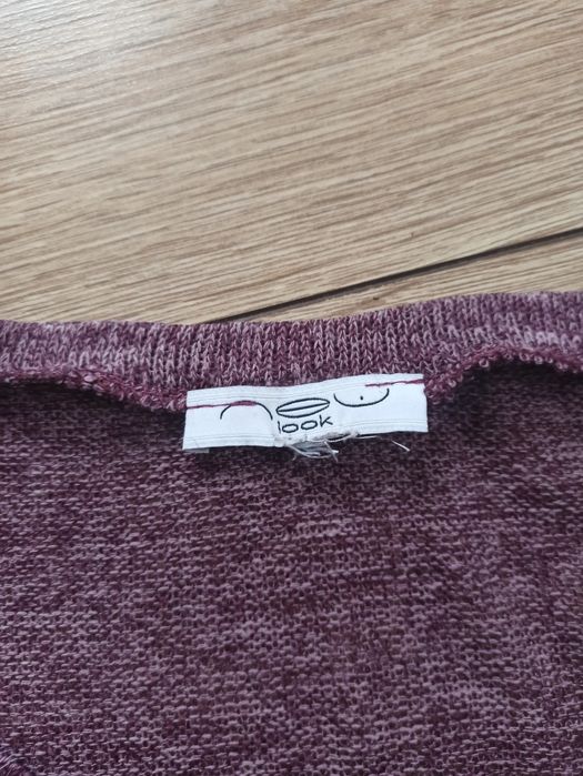 Lekko prześwitujący, śliczny sweterek