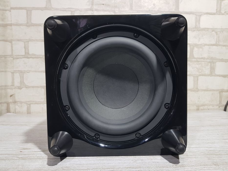 Активний сабвуфер HARMAN KARDON HKTS 200/210 SUB, +4.,  Б/у