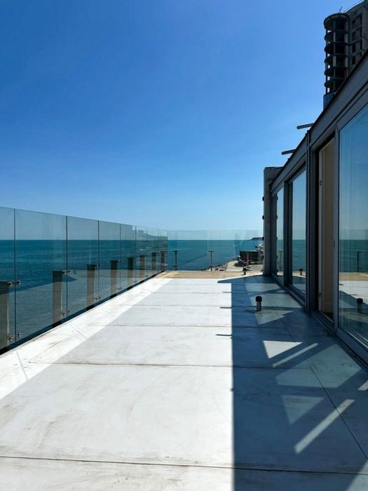 Аренда  премиального коттеджа  в Аркадии  с прямым  видом  на море