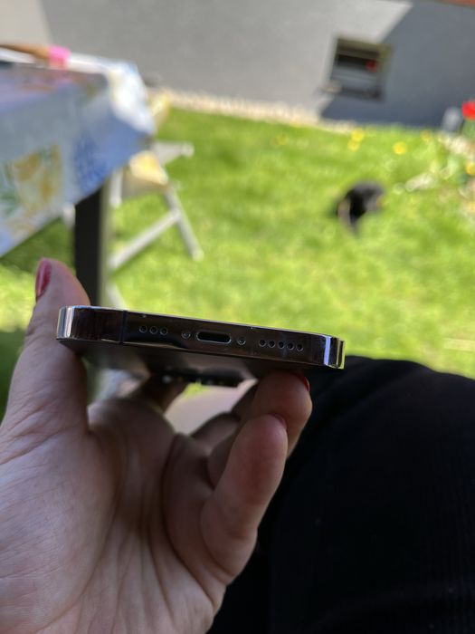 iPhone 14 pro w swietnym stanie
