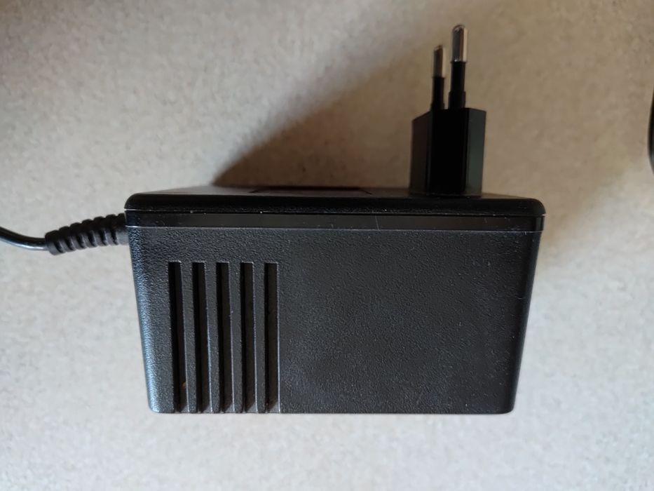 Zasilacz sieciowy Canon AC Adapter AD-100