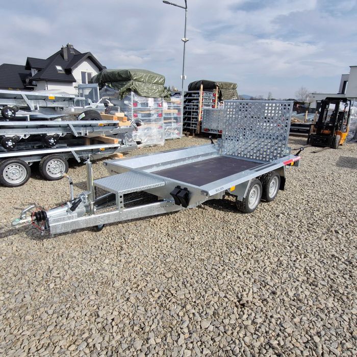 Przyczepa TEMARED BUILDER 3 3518/2 do przewozu koparki pod minikoparkę
