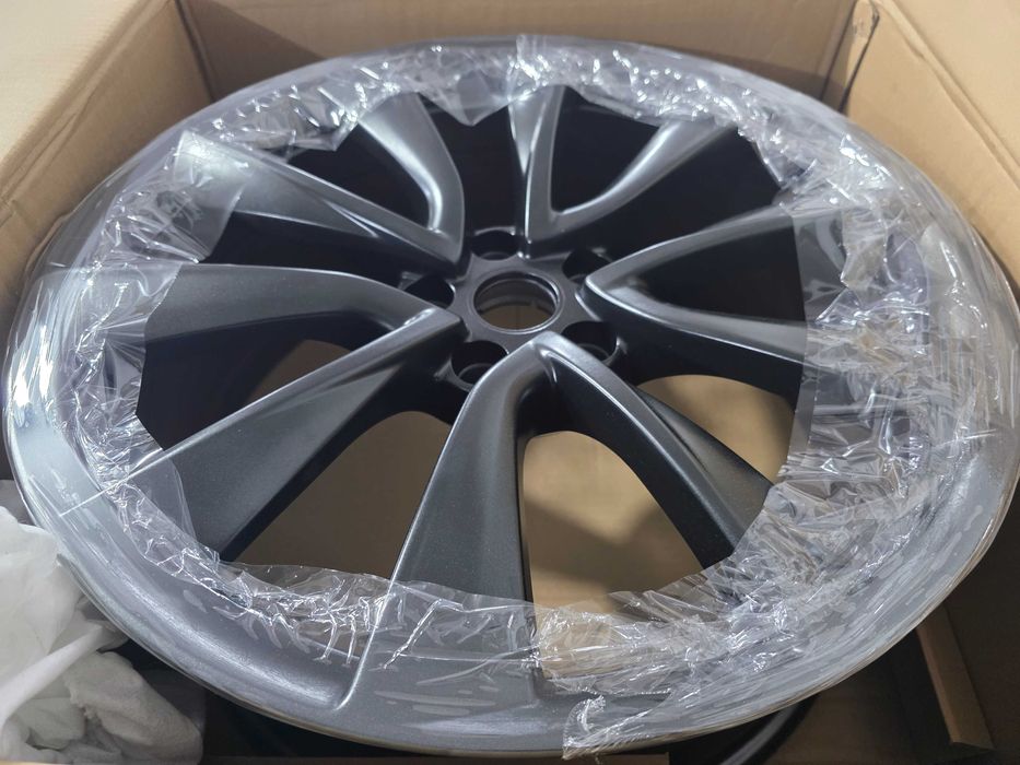 Jantes 20 Tesla Originais Stiletto Gunpowder IGUAIS A NOVAS  + Pneus