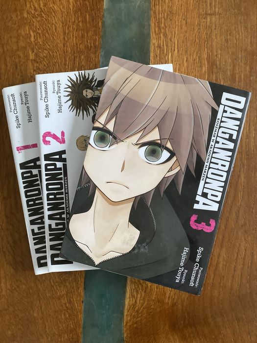 Danganronpa zestaw komiksow