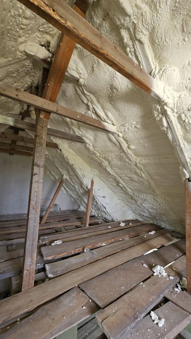 Утеплення Піною, ППУ, дахів, перекриття, ангарів, каркасних будинків