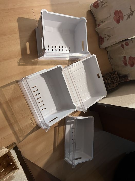 Pojemniki lodówka Samsung RL56GSBVB