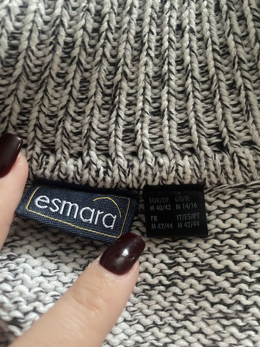 Тепла сукня . Вязана сукня. Платье вязаное.