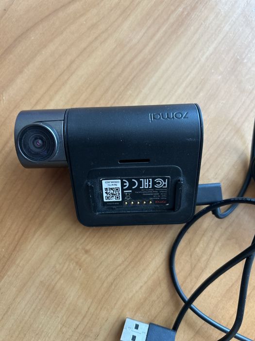 Відеореєстратор 70mai