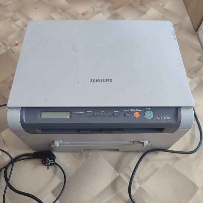 Принтер Samsung SCX-4200 потребує ремонту