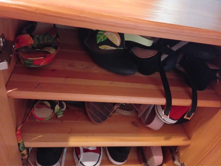 Szafka na buty drewno sosnowe