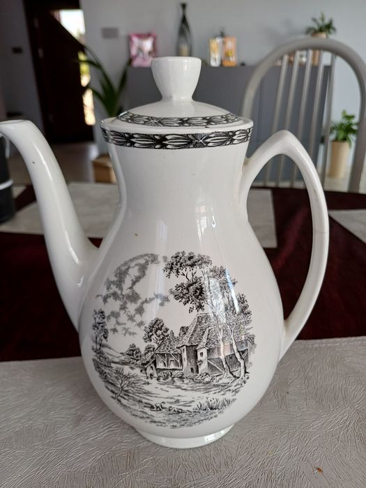 Angielska porcelana dzbanek RUSTIC ENGLAND Staffordshire