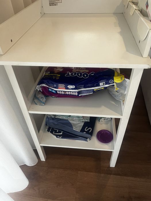 Mudador de fraldas branco