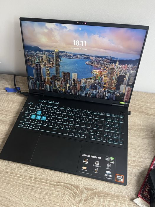 ASUS TUF gaming A16 AMD RYZEN AI 9 hx pro 370
