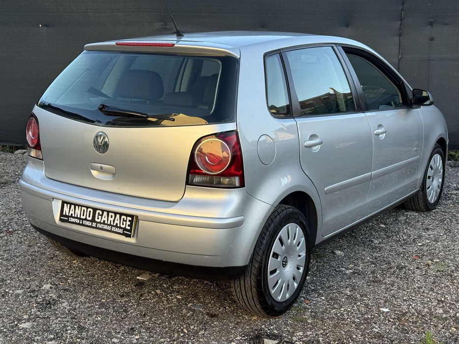 Volkswagen Polo 1.2 Gasolina 2005 - 141.000km (Com Garantia)