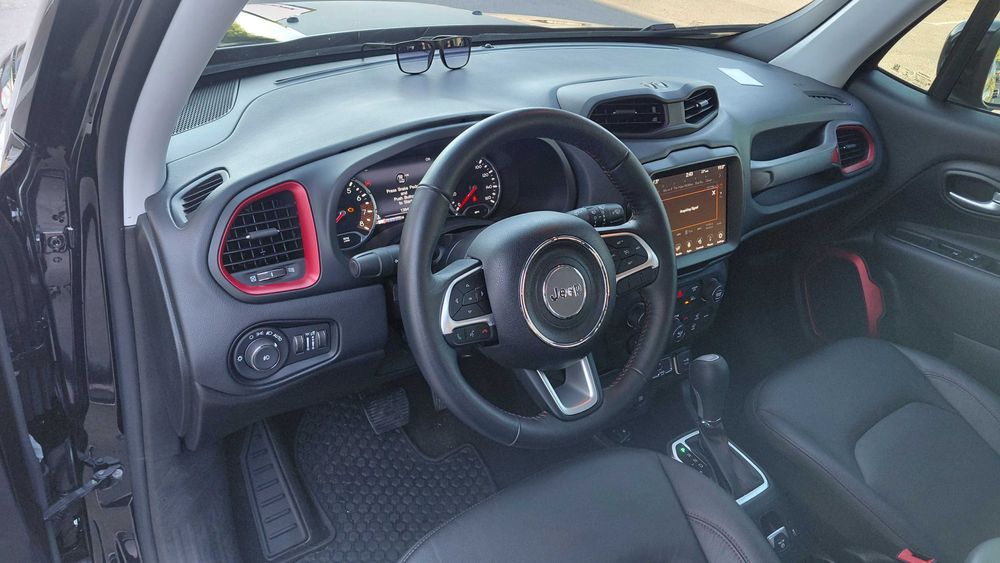 Jeep Renegade Trailhawk 2023 р 12т км пробіг