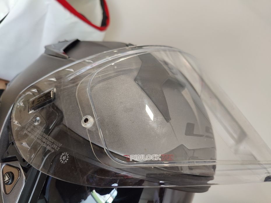 Capacete LS2 Challenger F