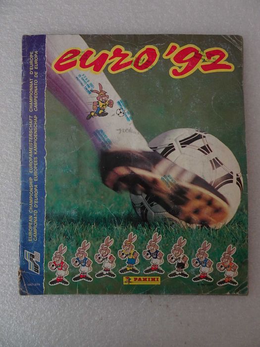 Caderneta de cromos de futebol Euro 92 Panini (faltam 104 cromos)