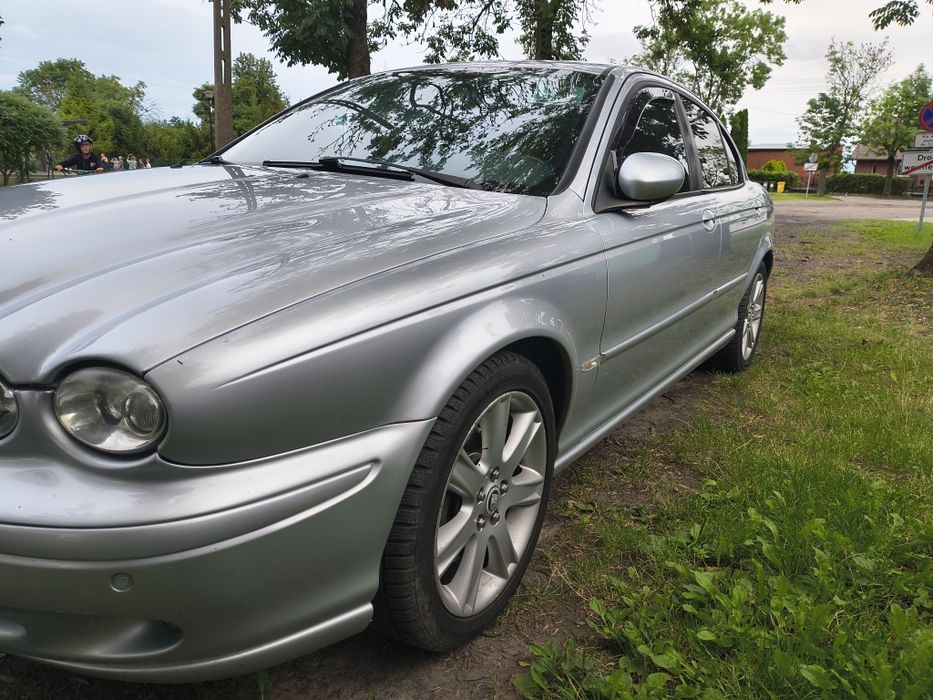 Na sprzedaż Jaguar X-type