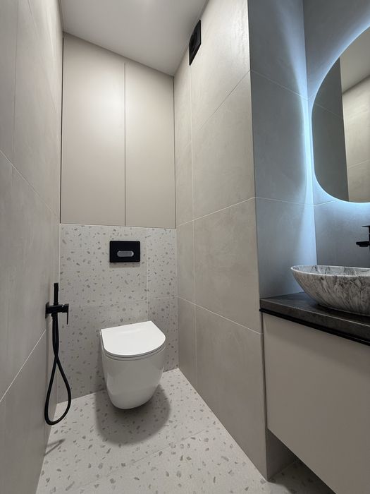 3-кімнатна квартира з видом на Дніпро, два санвузла