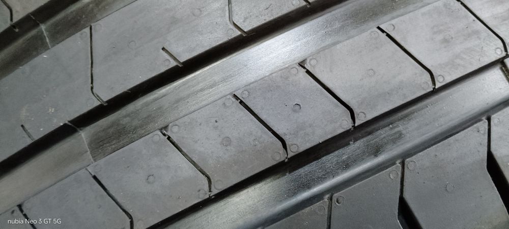 Pneus 285/45/21 pirelli