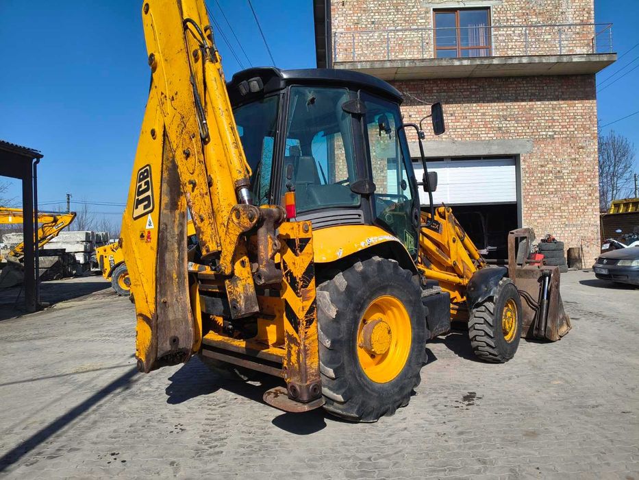 Екскаватор навантажувач JCB 3CX робочий екскаватор в наявності 2003 р