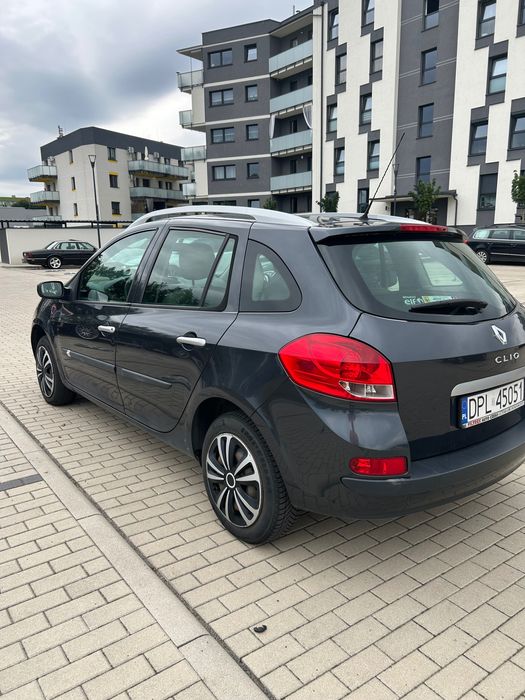 Renault Clio III Grandtour 1.2 benzyna | 2008 | 139 tys. km | Bluetooth