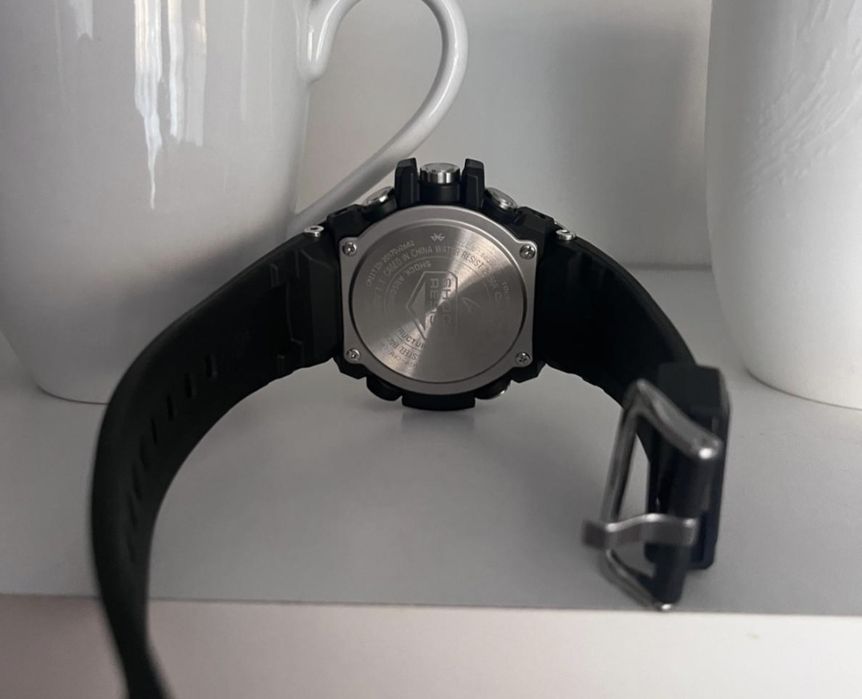 Casio G-SHOCK GST B100 G- Steel Bluetooth nowy