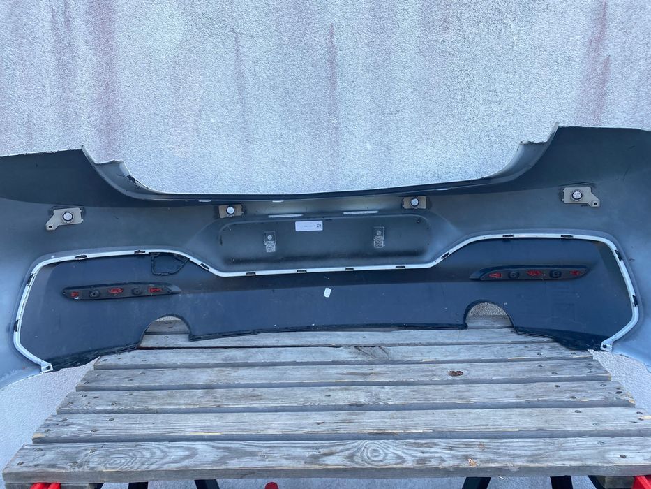 Zderzak bmw 1 f20 lci lift m pakiet tył