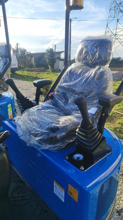 MINI GIRATÓRIA R10 .