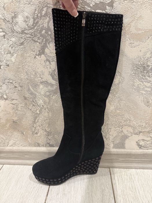 Продаю в хорошем состоянии сапоги