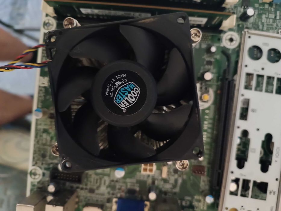 Комплект Материнская плата H81, процесор Core i3 4170, ОЗУ DDR3 4Gb