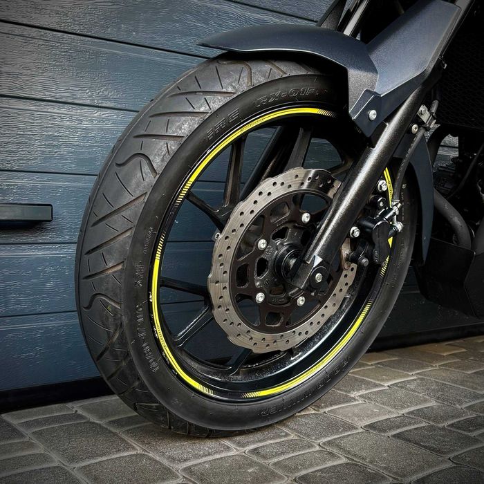 Продам мотоцикл Suzuki V-Strom 250 (0120)