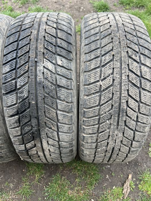 Продам резину  205/55r16