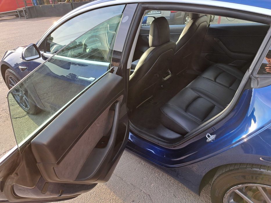 Tesla Model 3 Standart +