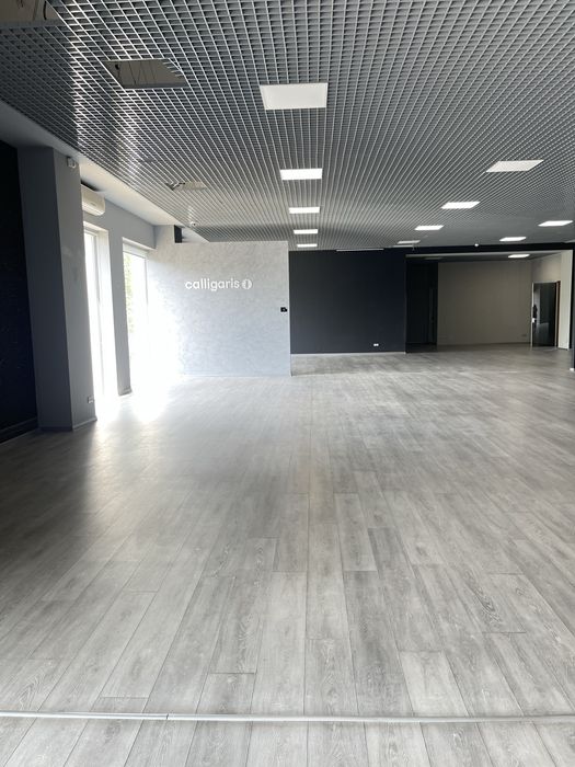 АРЕНДА Весь 2 этаж. Свой вход .  р-н Королева 600m2‼️Люстдорфская