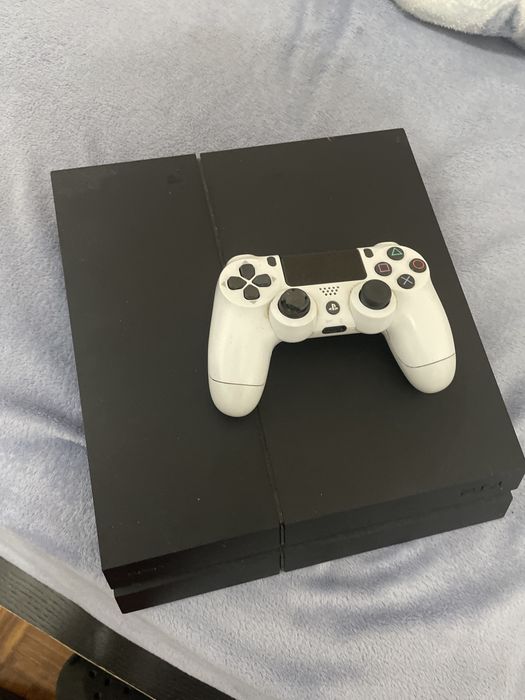 Ps4 1tb preto com comando